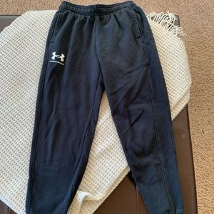 Under armour sweats! Worn twice